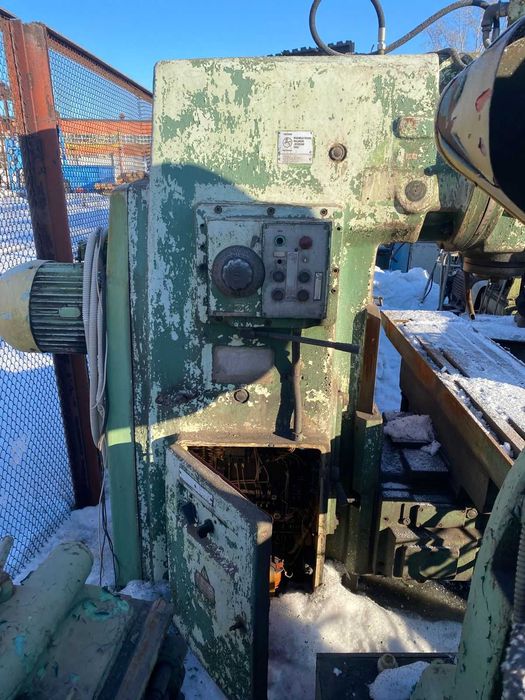 Станок фрезерный ВМ 127 М б/у