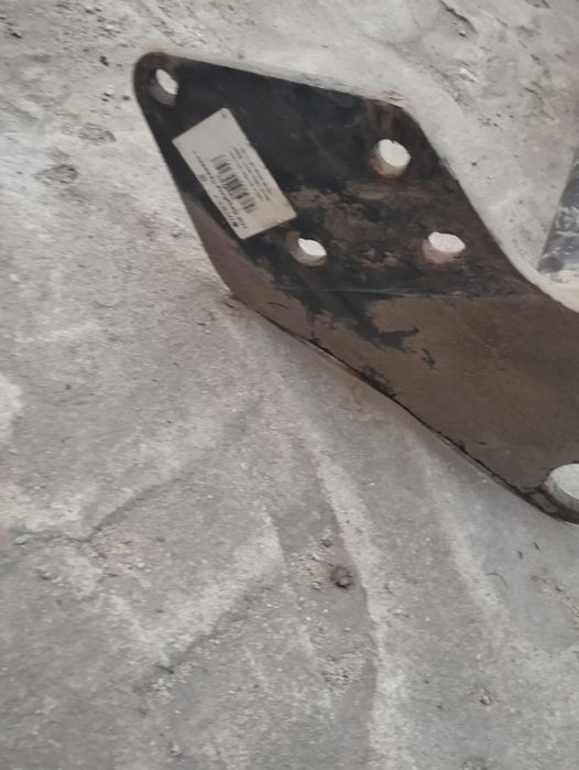 Продам фаркоп Паджеро 4, 70 000