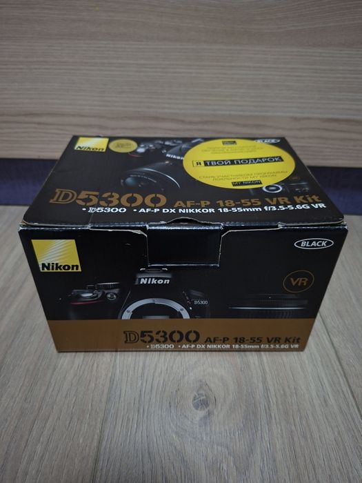 Продам nikon D 5300  почти новый
