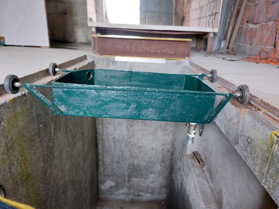 Давам гараж с канал под наем на  денонощие или на час.