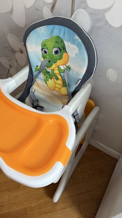 продам детский стульчик-транформер 2в1