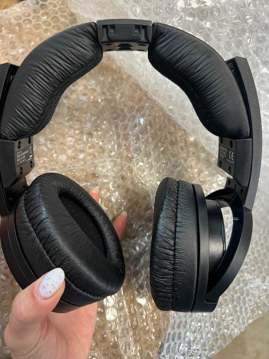 Слушалки Sony MDR-RF865