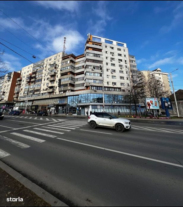 480euro/luna, Bdul Independentei UMF, apartament 3 camere, 2 bai