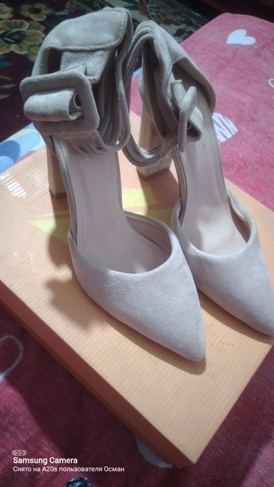 Продам женские туфли новые.