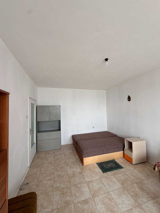 Дава се под наем Двустаен апартамент в Пловдив, Кършияка - 50 кв.м за 300 € - Снимка #2