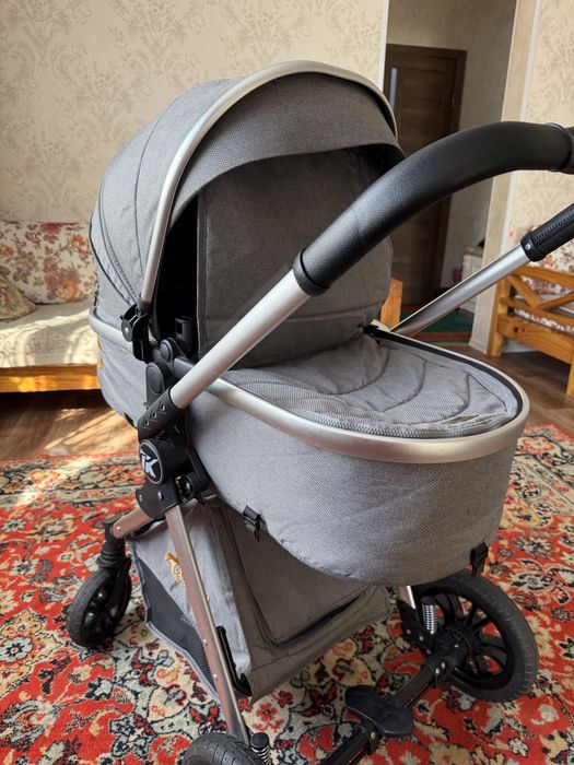 Продам коляску, с рождения до 3-х лет