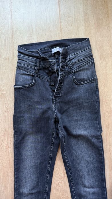 Дънки еластични