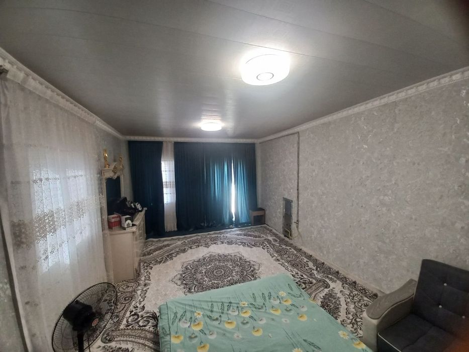 Turar joy hovli sotladi