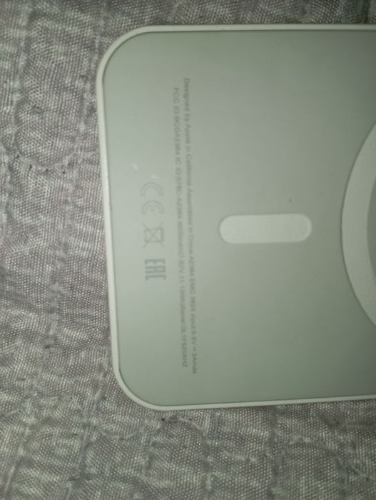 Беспроводная зарядка для айфон