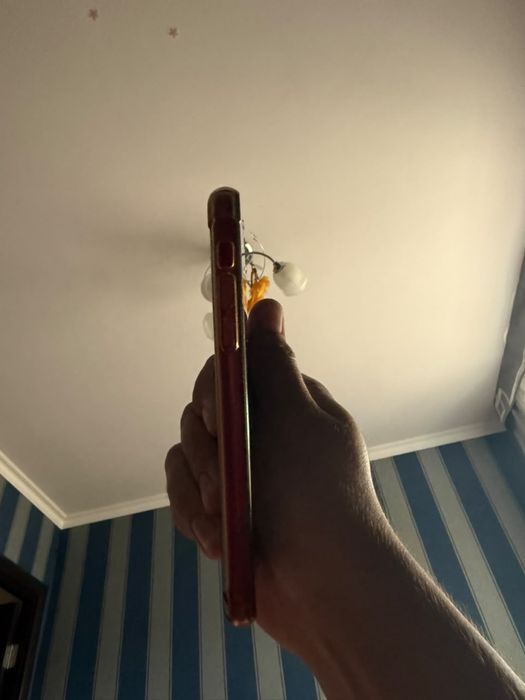 Iphone 10 XR в отличном состоянии