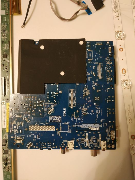 TV NEI 32NE4505 (Placă bază CV358H-T42 + Barete LED + Scaler)