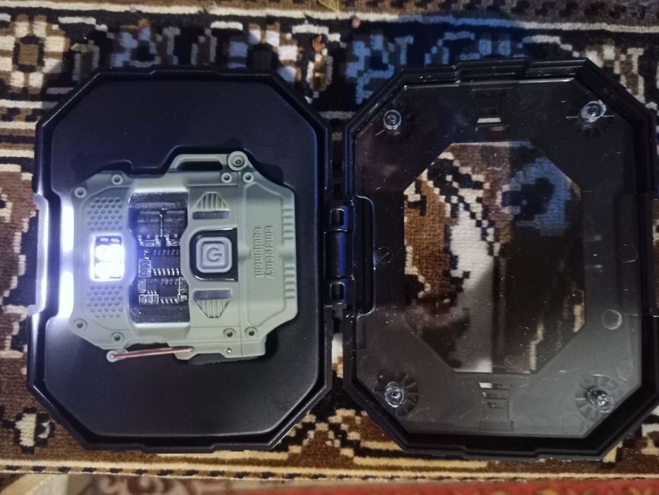 Зажигалка-фонарик