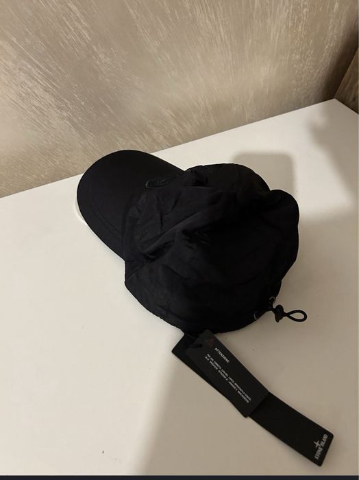 Stone island шапка с козирка