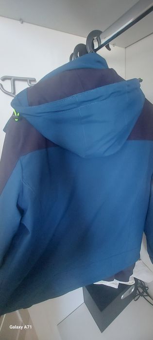 Куртка ,осень весна