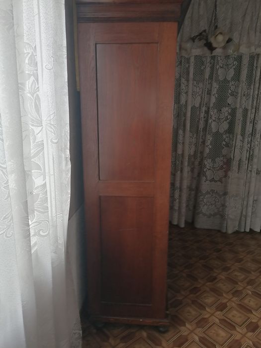 Dulap recondiționat