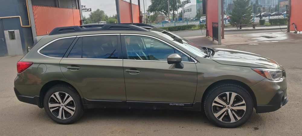 Продам Subaru Outback 2019