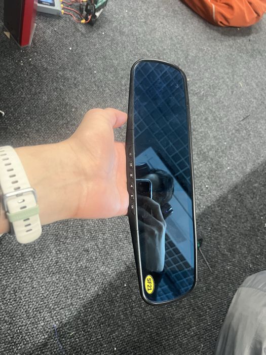 Видеоригстратор с камерой и с микрофоном зеркало заднего вида