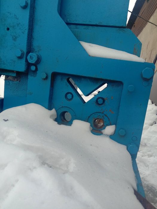 Гильотина электромеханическая