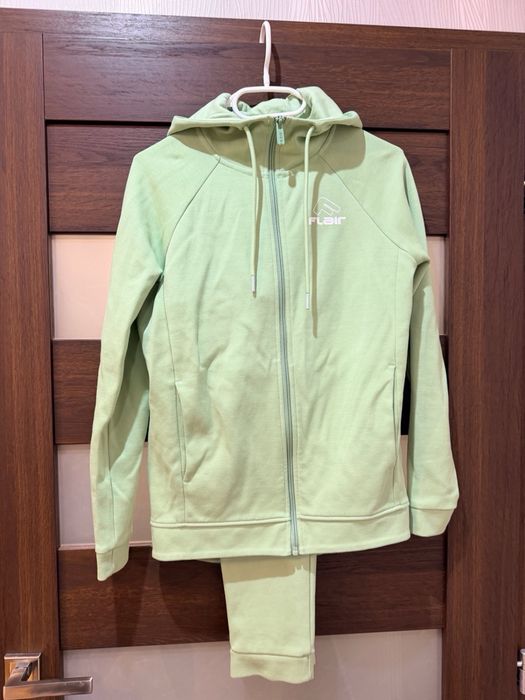 Анцунг Flair зелен