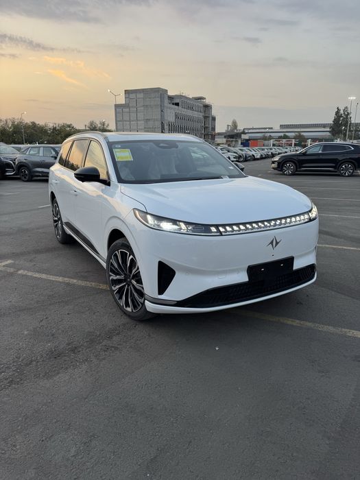 Dongfeng 008 restyling