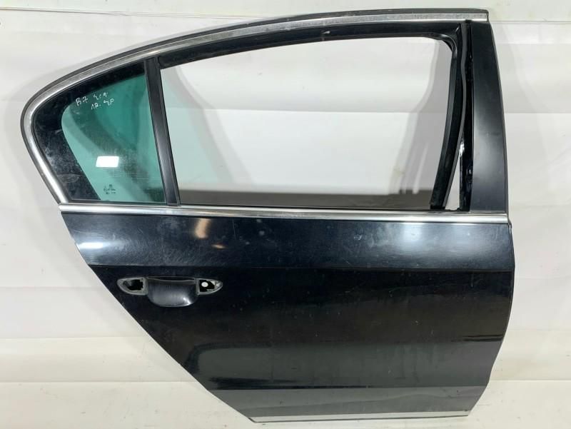 Portiera usa dreapta spate Volkswagen Passat B7 Berlina culoare negru