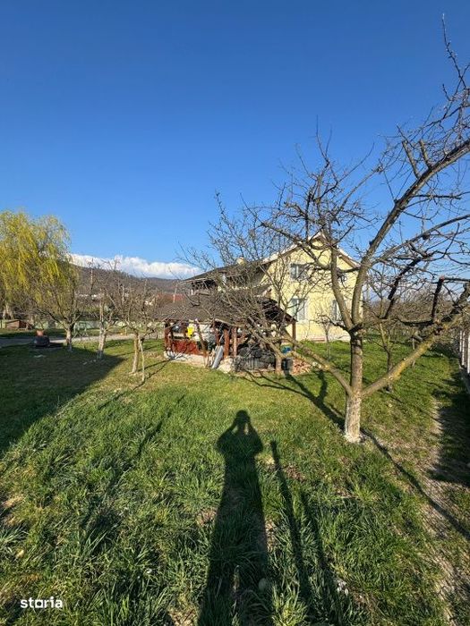 Vila premium Tautii de Sus, 250 mp, teren 14 ari, tenis & panorama
