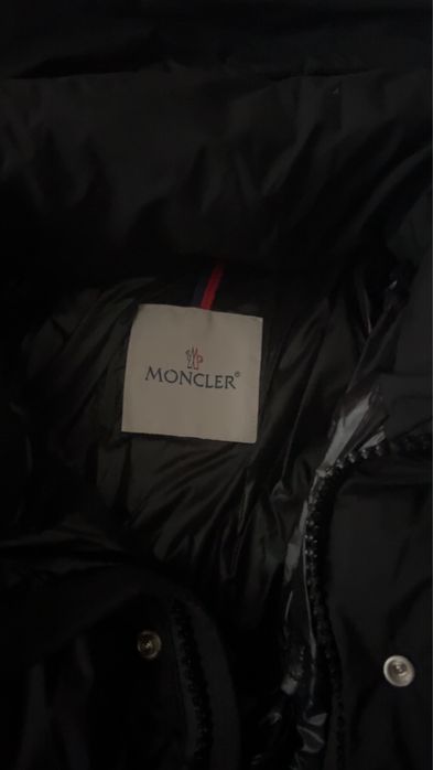 Geaca Moncler Vezere