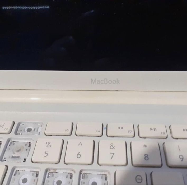 Лаптоп Apple MacBook