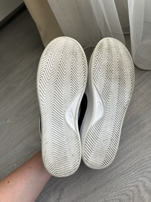 Кроссовки nike женские