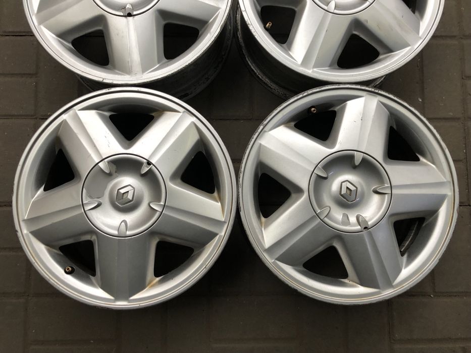 Диски на Рено/Ларгус/Веста