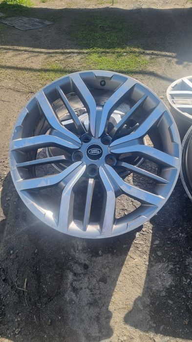 Range Rover Sport SVR R21