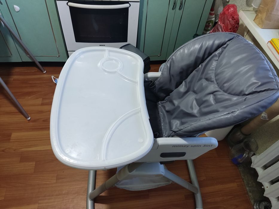 Продам стульчик для кормления