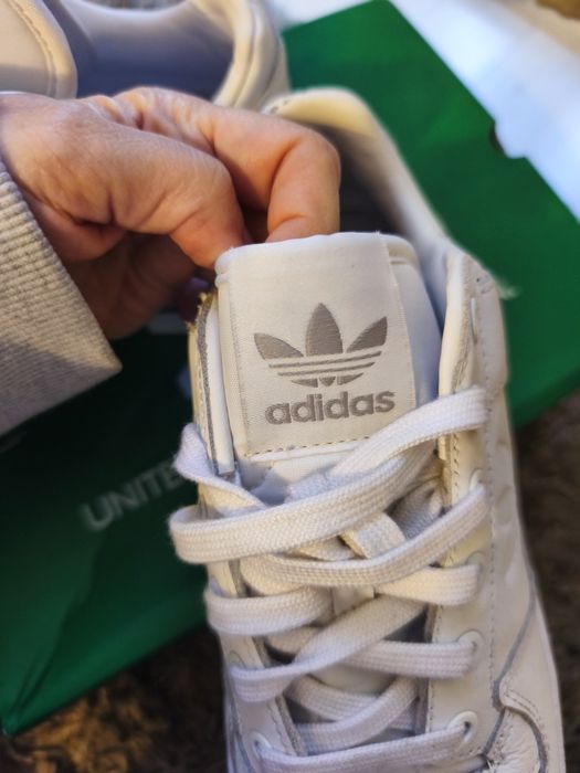Маратонки Adidas