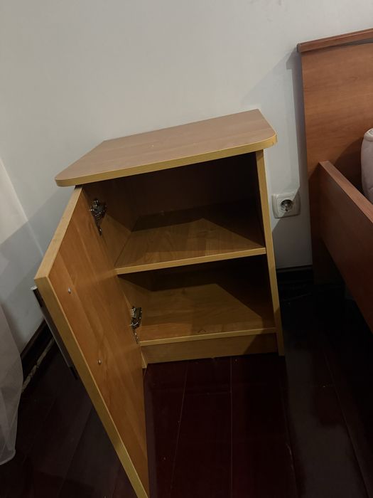 Мебель из дерева