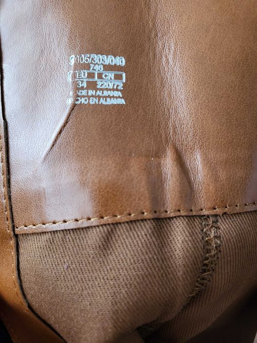 Ефектни ботуши Zara