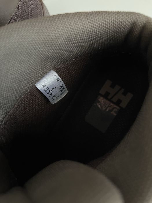 Оригинални туристически обувки Helly hansen 38 номер