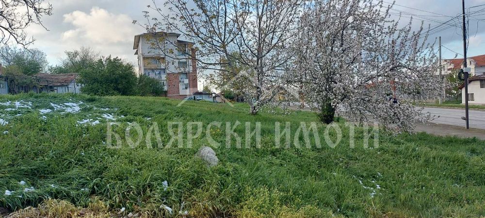 Парцел за строителство в град Лясковец