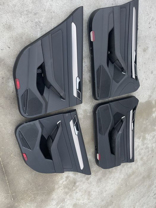 Torpedou / grila ventilatie bord / trim Volkswagen Passat b8