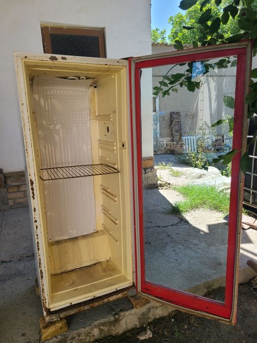 витрина холодильник