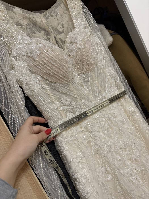 Vand rochie de mireasa