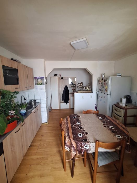 Apartament cu 2 camere