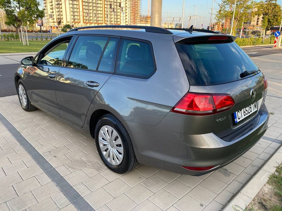 VW Golf 7  1.6 TDI перфектен