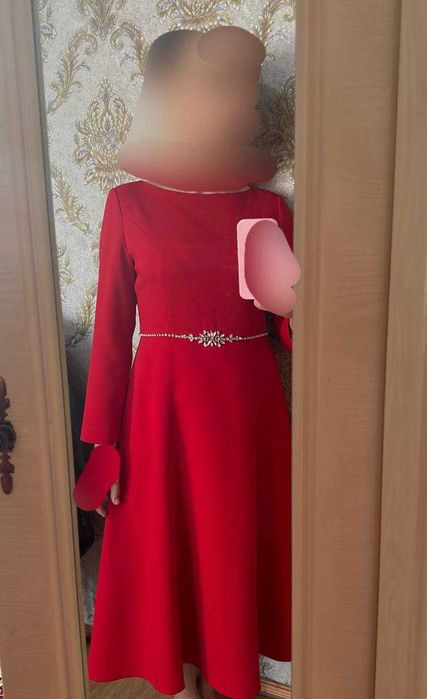 qizil naryadniy ko'ylak SROCHNO 599 000 sum нарядное красное платье