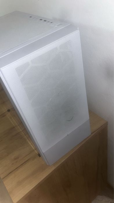 Pc gaming vand URGENT