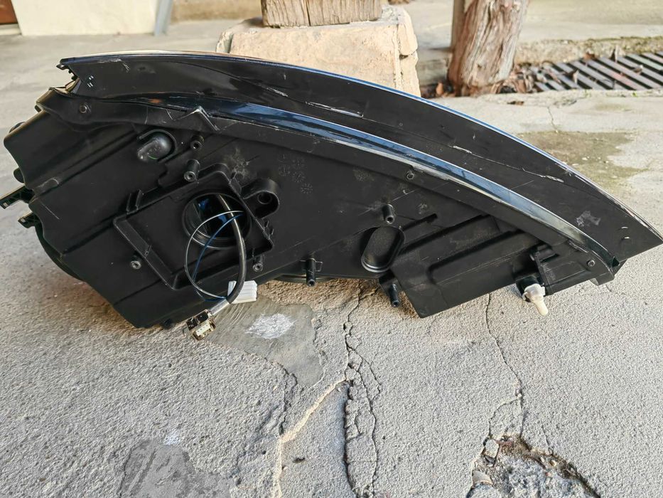 Фар Audi A3 8P Bi-Xenon LED десен / Фар Ауди А3 8П Ксенон НОВ