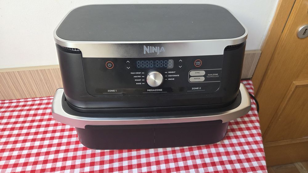 Airfryer Foodi FlexDrawer DualZone AF500, 2470W, 10.4L, 7 funcții