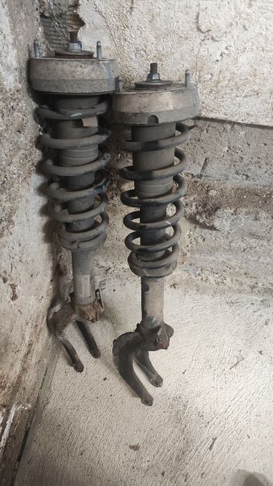 Предни амортисьори за БМВ х5 е70