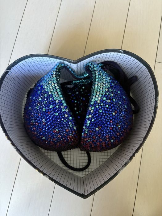 Състезателен бански IFBB със бижута