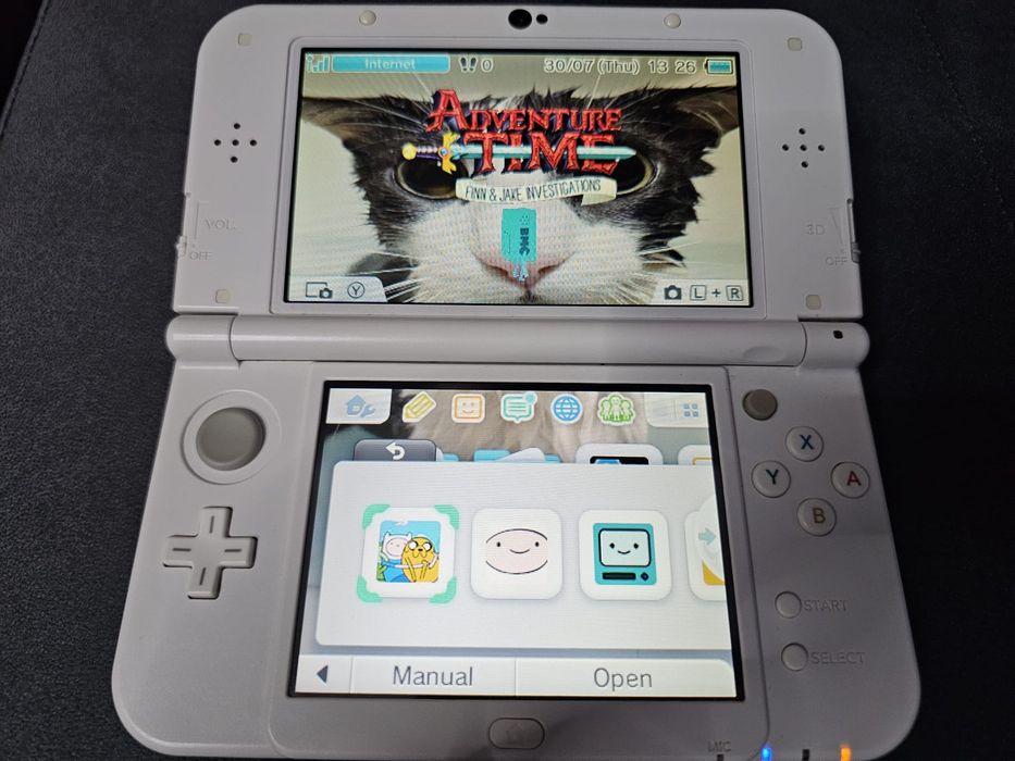 New Nintendo 3DS LL (XL) modat – ecrane IPS sus și jos + card SD 64 GB