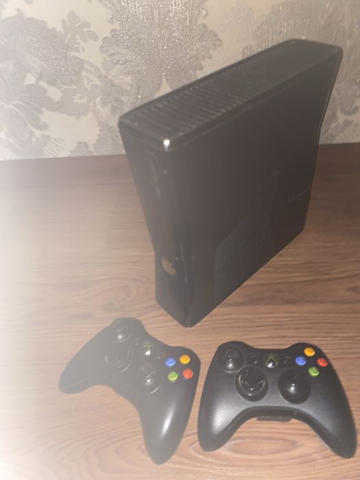 Хбокс 360 полный комплект